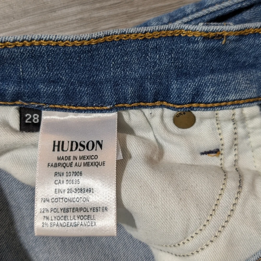 Hudson Blue Skinny Jeans with Distressed Details - 28 - Preloved - Picture 4 of 6